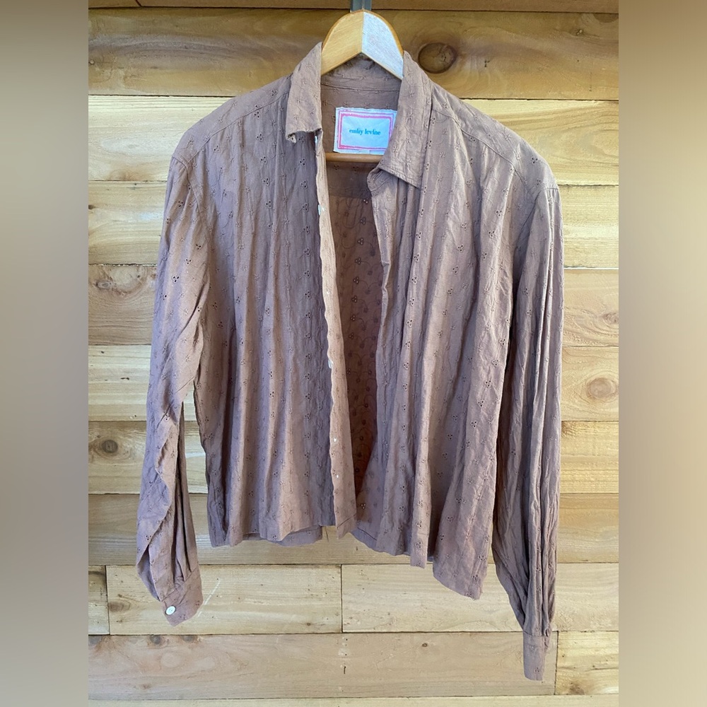 Emily Levine button up eyelet chocolate shirt 🍫